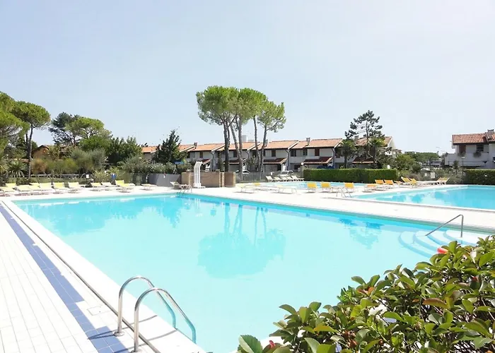 Charming Two-storey Villa Bibione